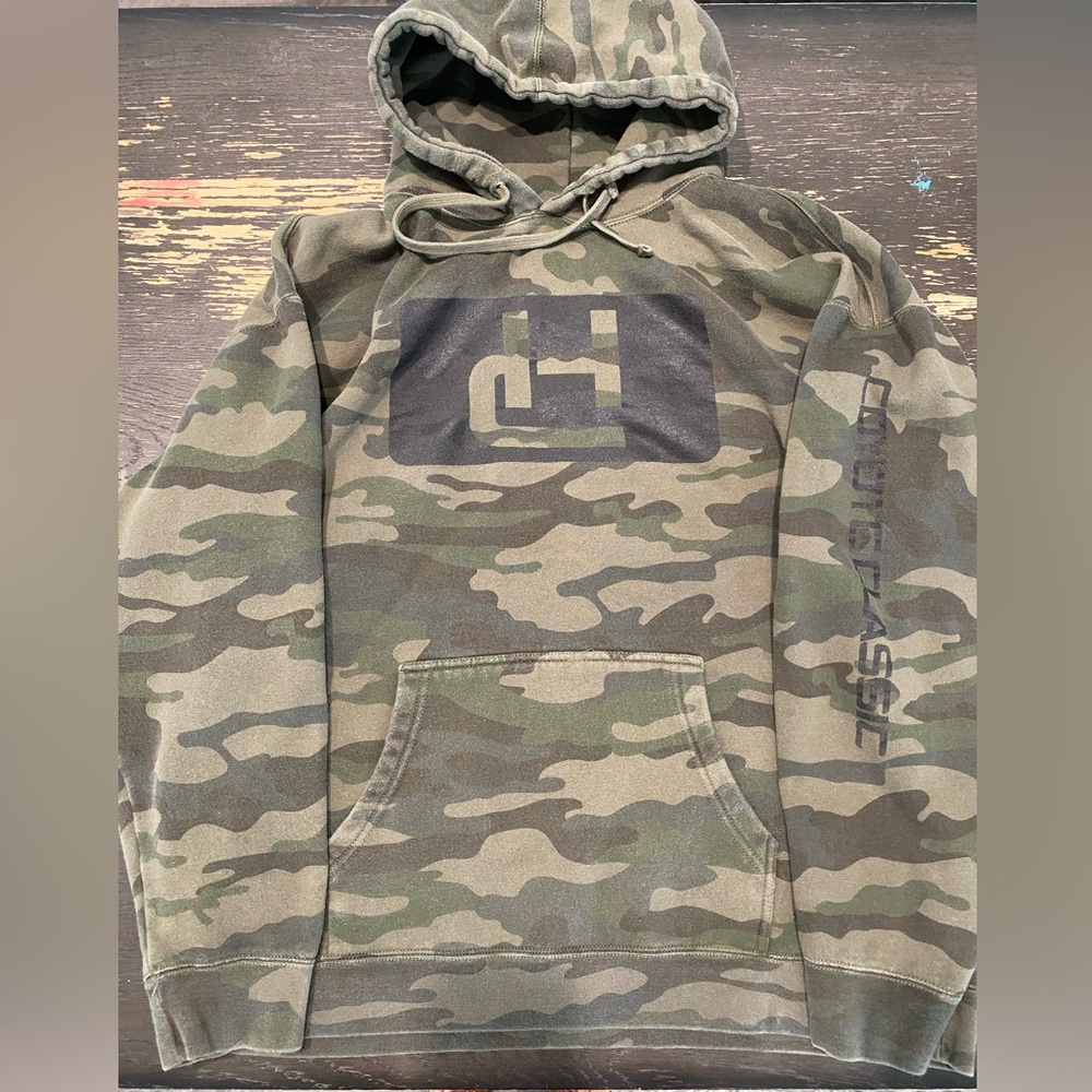 Coyote Classic Hoodie